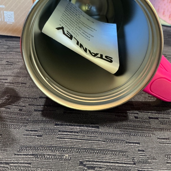 CAMELIA STANLEY QUENCHER H2.0 40 OZ. FLAWLESS - Picture 4 of 6